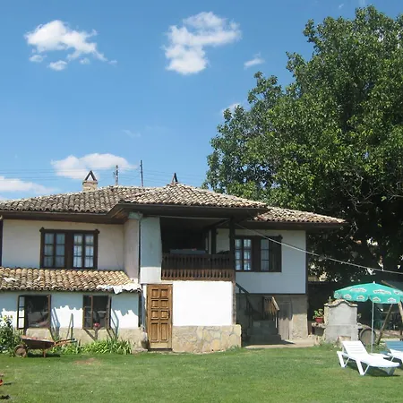Pensiune The Old House