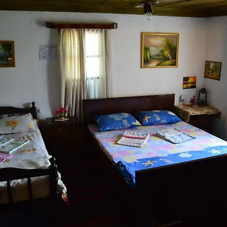 The Old House Pensiune